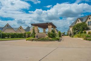 2514 Vineyard Drive