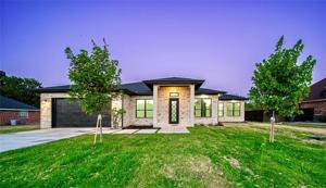 10638 Lago Vista