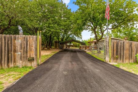 3810 Wisconsin Court
