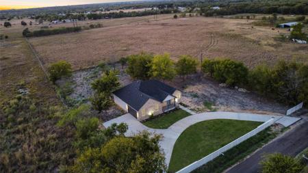 19412 County Road 4043