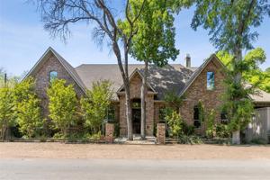 2020 Lakeland Drive