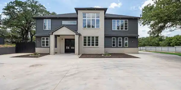 1016 Silver Creek Azle Road