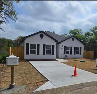 3513 Tomahawk Drive