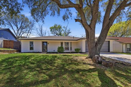 2211 Sierra Drive