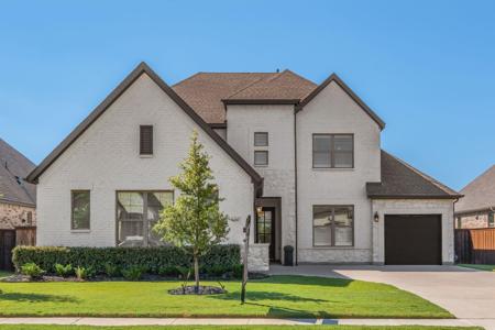 4302 Highwoods Trail