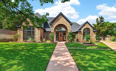 543 Indian Creek Drive