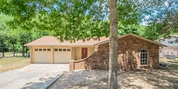 221 Glenhaven Drive