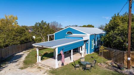 810 Tepee Trail