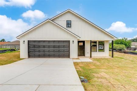 4036 Dakota Trail