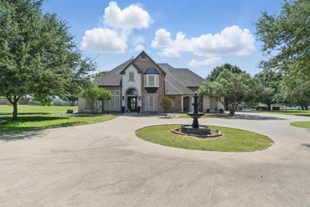 1901 Yucatan Drive