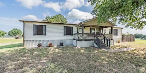 231 Prairie Lane