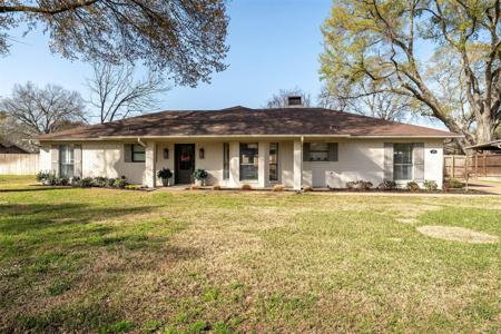 118 Carmel Drive