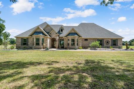 105 Westmeadow Drive