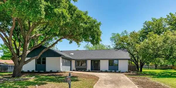 7800 Charter Oak Court
