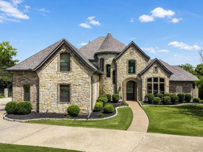 3908 Lakewood Heights Court