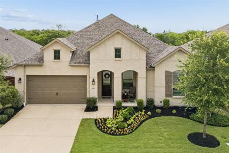 1104 Bluestem Drive