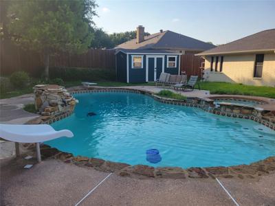 3817 Larkin Lane