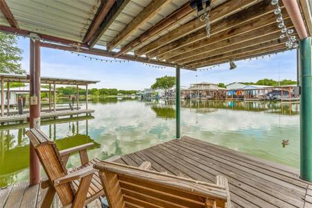 305 Brazos Harbor Drive