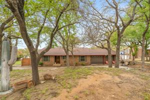 111 County Road 600