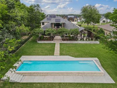 1140 The Shores Drive