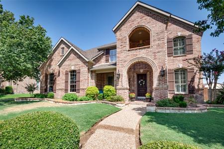 4211 Woodcrest Lane