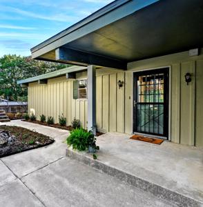 920 Hanna Drive