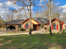 1016 Eastdale Lane