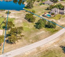 2302 Bentwater Court