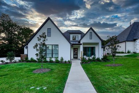 2902 Stewart Way