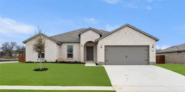 405 Basalt Drive