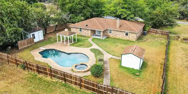 520 County Road 4856