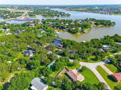 228 Rock Harbor Drive