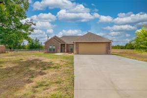 137 Center Road