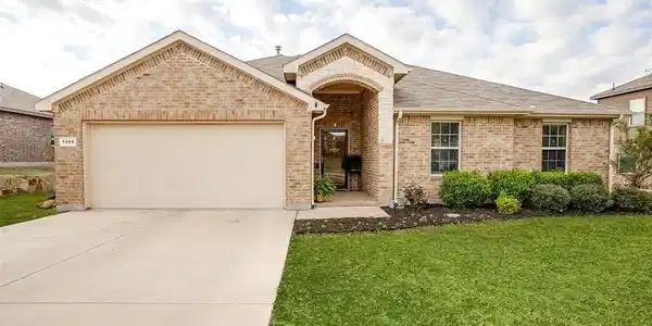 1404 Glenwood Drive