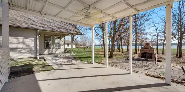 205 SE County Road 3124a