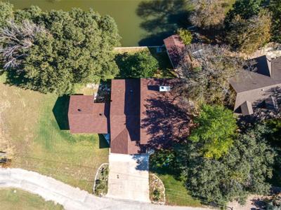 2321 Lakewood Court