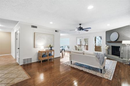 4506 Village Oak Drive