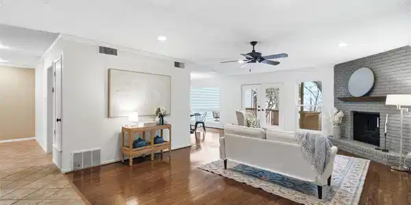 4506 Village Oak Drive