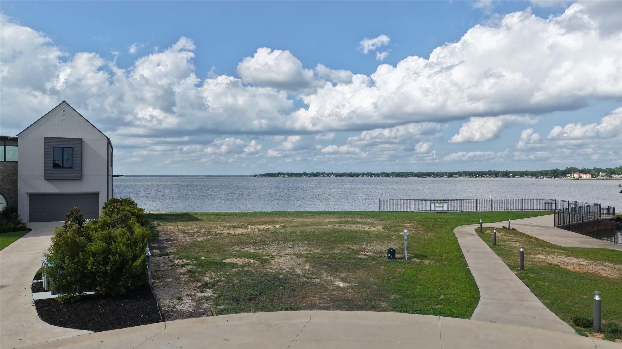 Image 1 Image 1