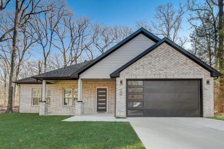214 Beachwood Loop