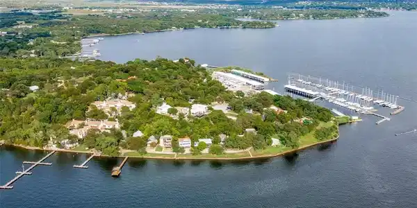 9999 Boat Club Road