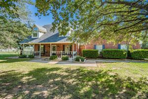 1011 SUMMERLIN
