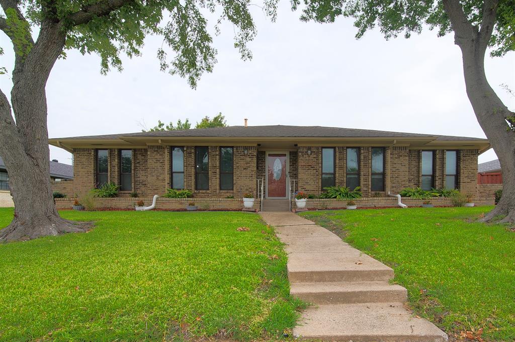 2614 Country Club Parkway, Garland, TX lhrmls02379071