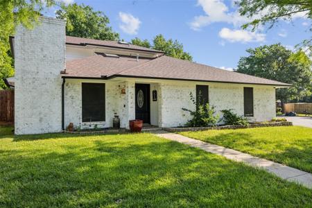 2902 Panhandle Drive