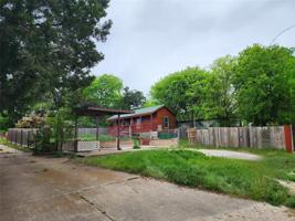 109 County Road 1813