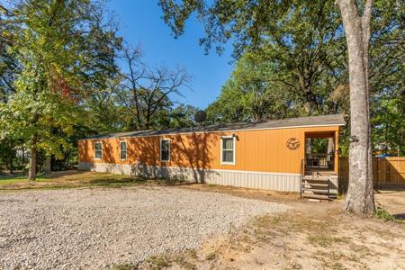 243 E Acres