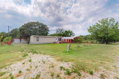 10818 Riverview Drive