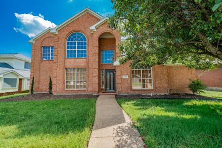 9114 Woodlake Drive