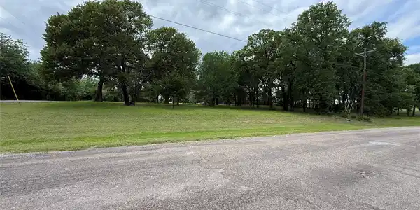 Image 4 Image 4