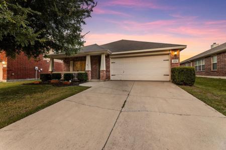 1605 Cardinal Way